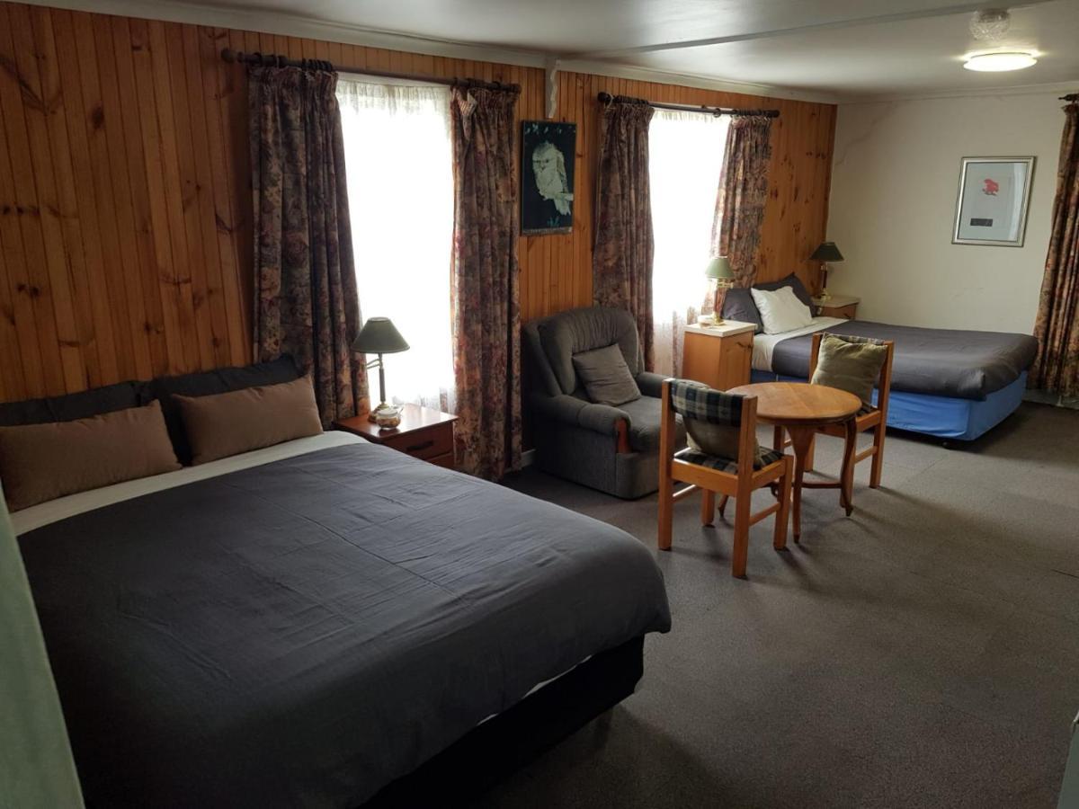 Clunes Motel Екстериор снимка
